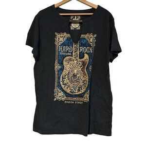 Hard Rock Cafe Black and Gold Short Sleeve Tee